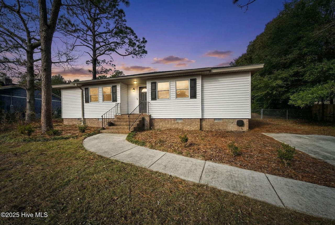 4930 Tanbark Drive - Photo 1