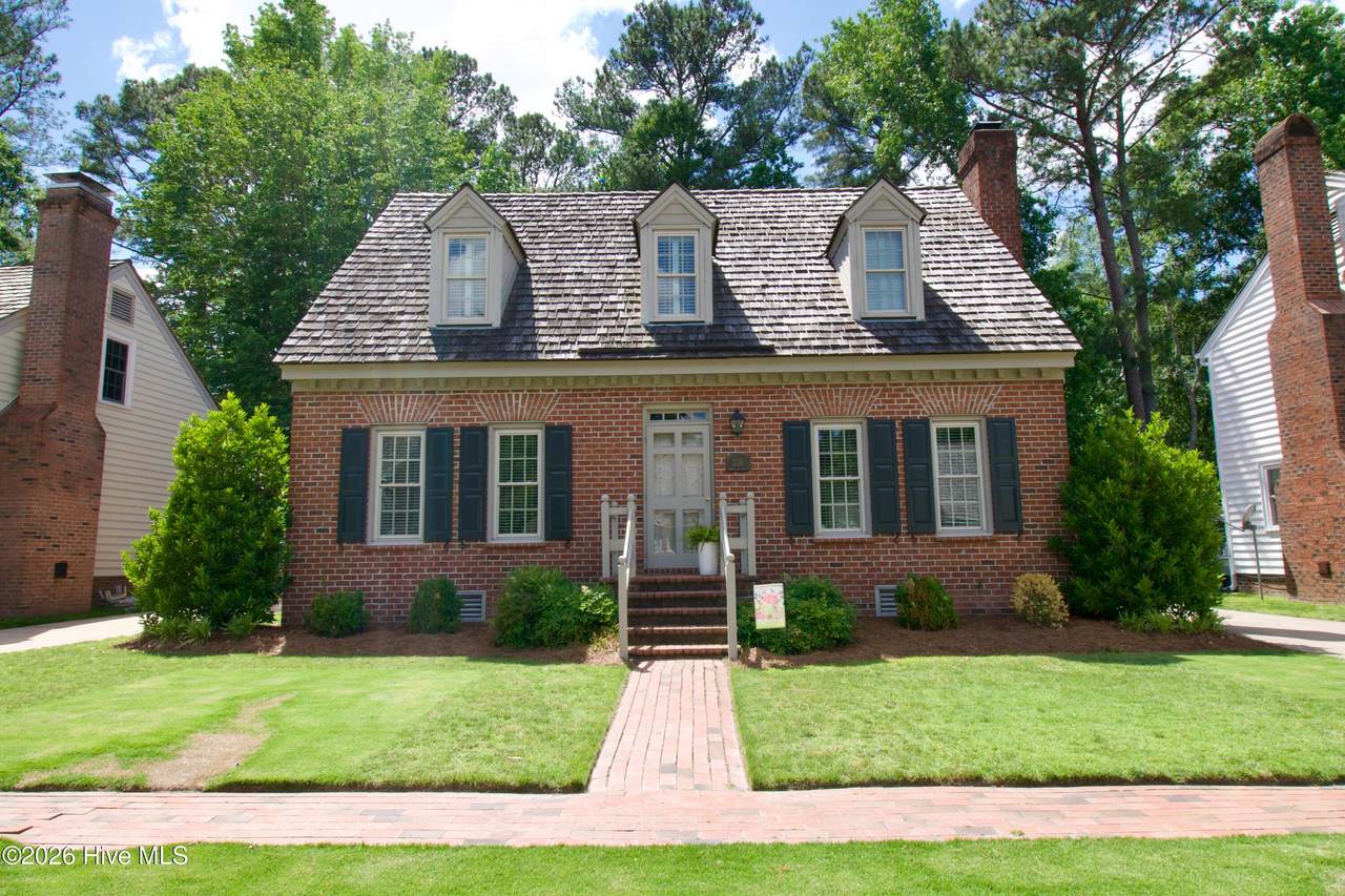 228 Old Colony Way - Photo 1