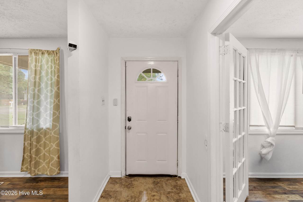462 Morgan Street - Photo 1
