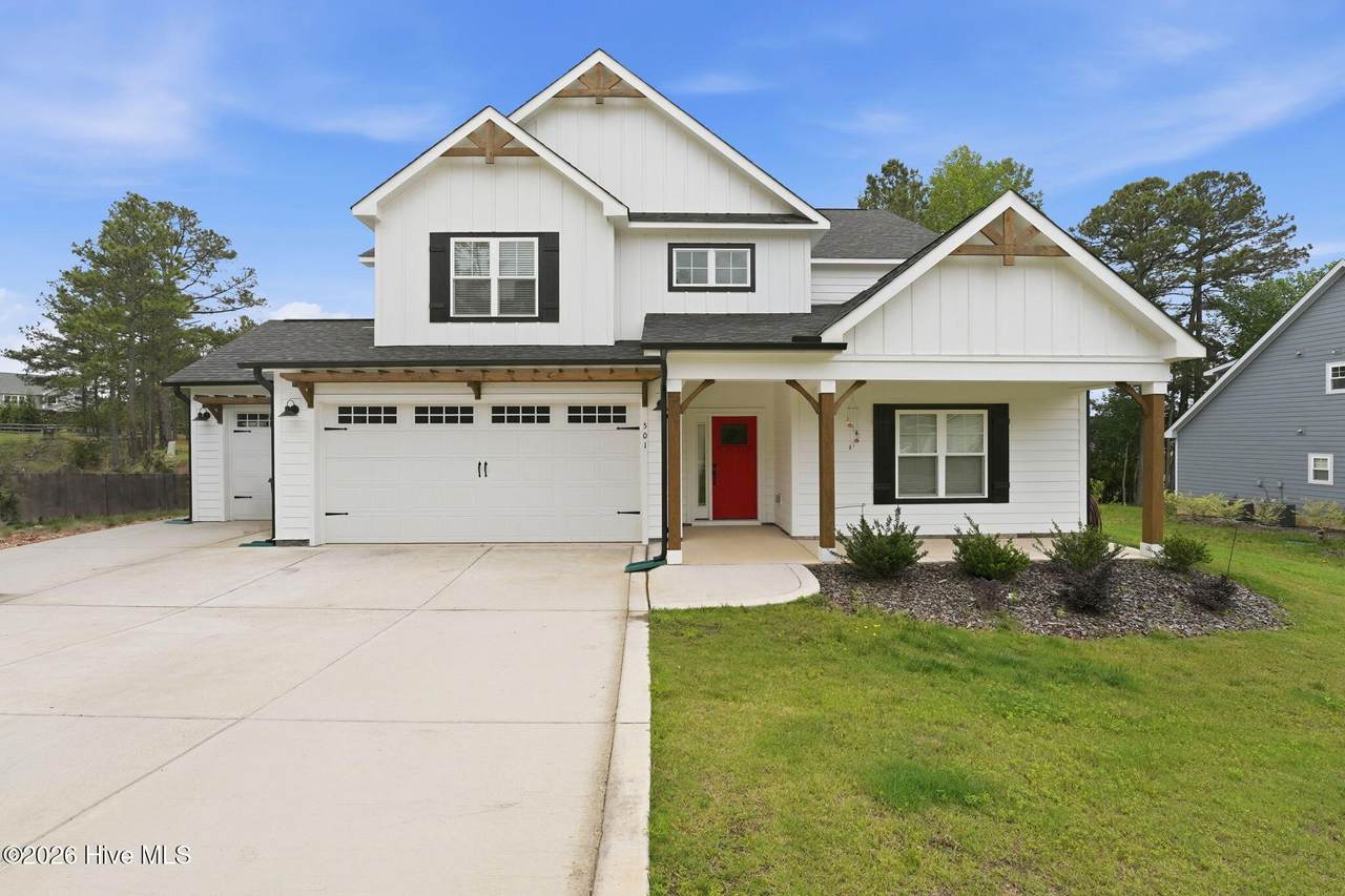 501 Belcroft Drive - Photo 1