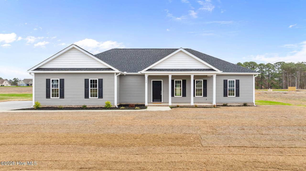 102 Ellens Way Drive - Photo 1