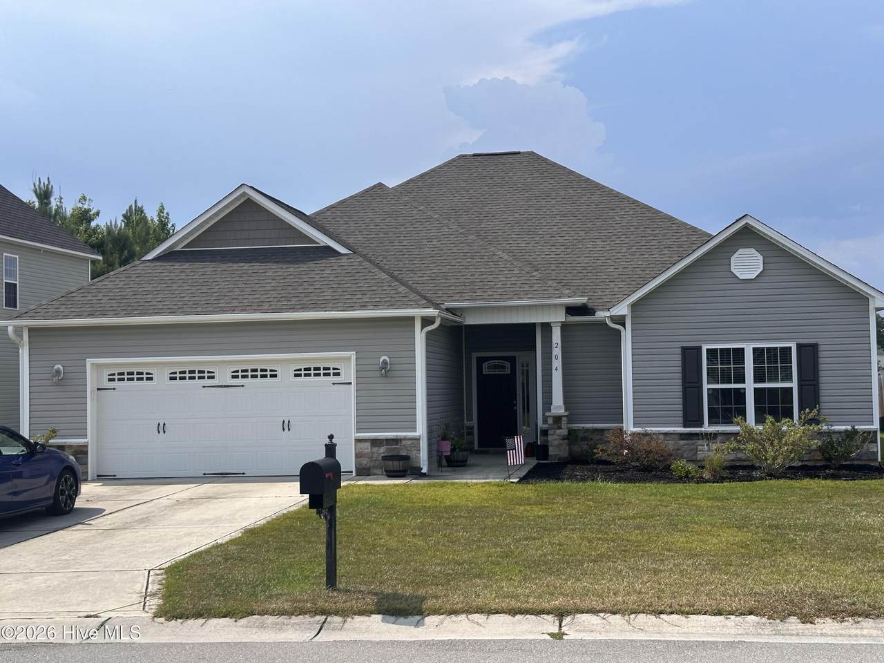 204 Messenger Court - Photo 1