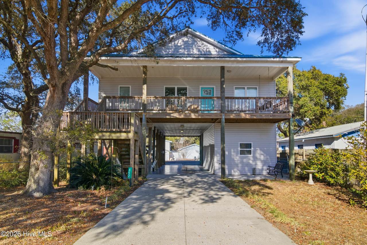 452 Lockwood Folly Road - Photo 1