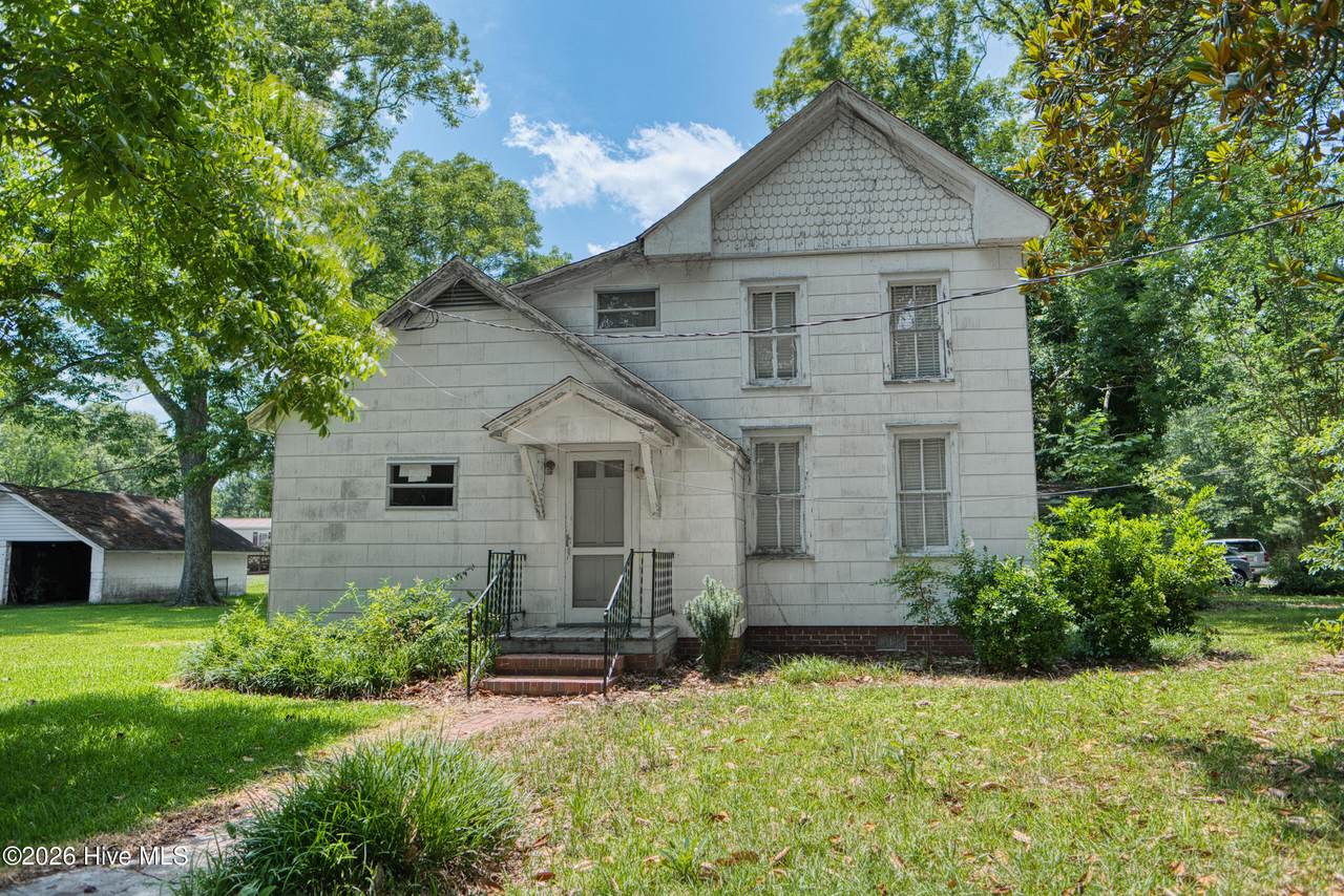 303 Boush Street - Photo 1
