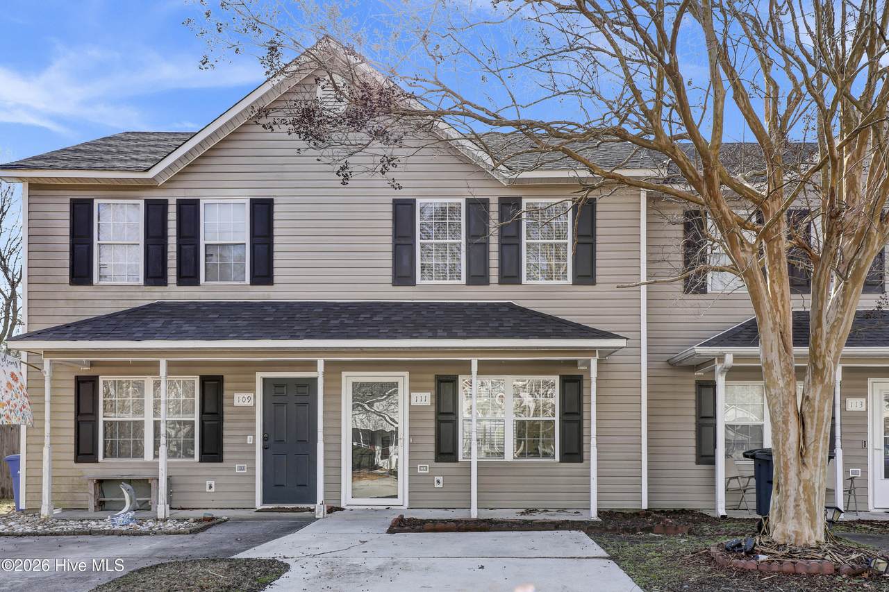 111 Croatan Court - Photo 1