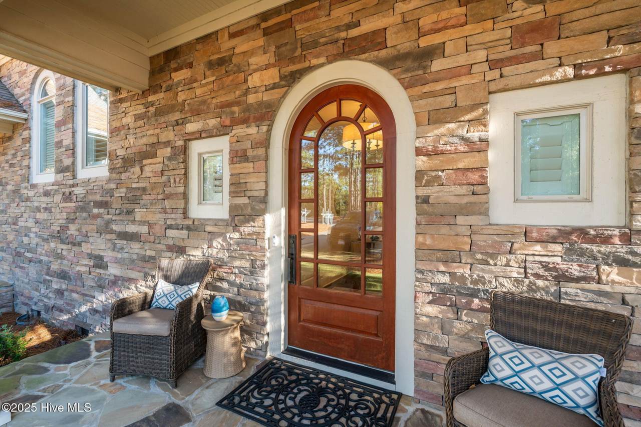 140 Cochrane Castle Circle - Photo 1