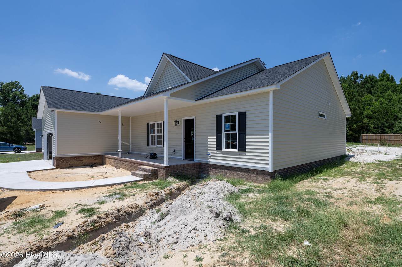 682 Crump Farm Road - Photo 1