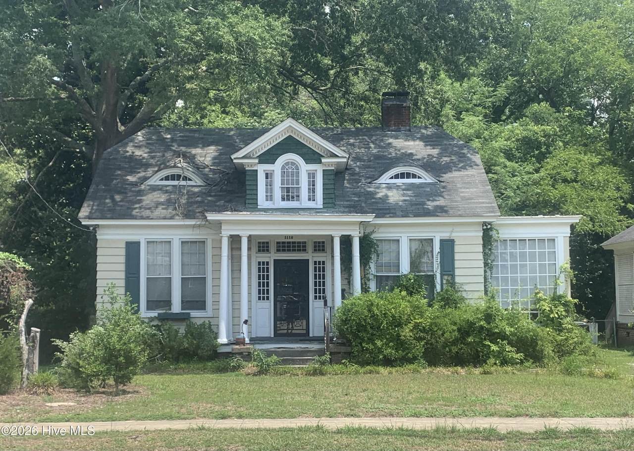 1118 Nash Street - Photo 1