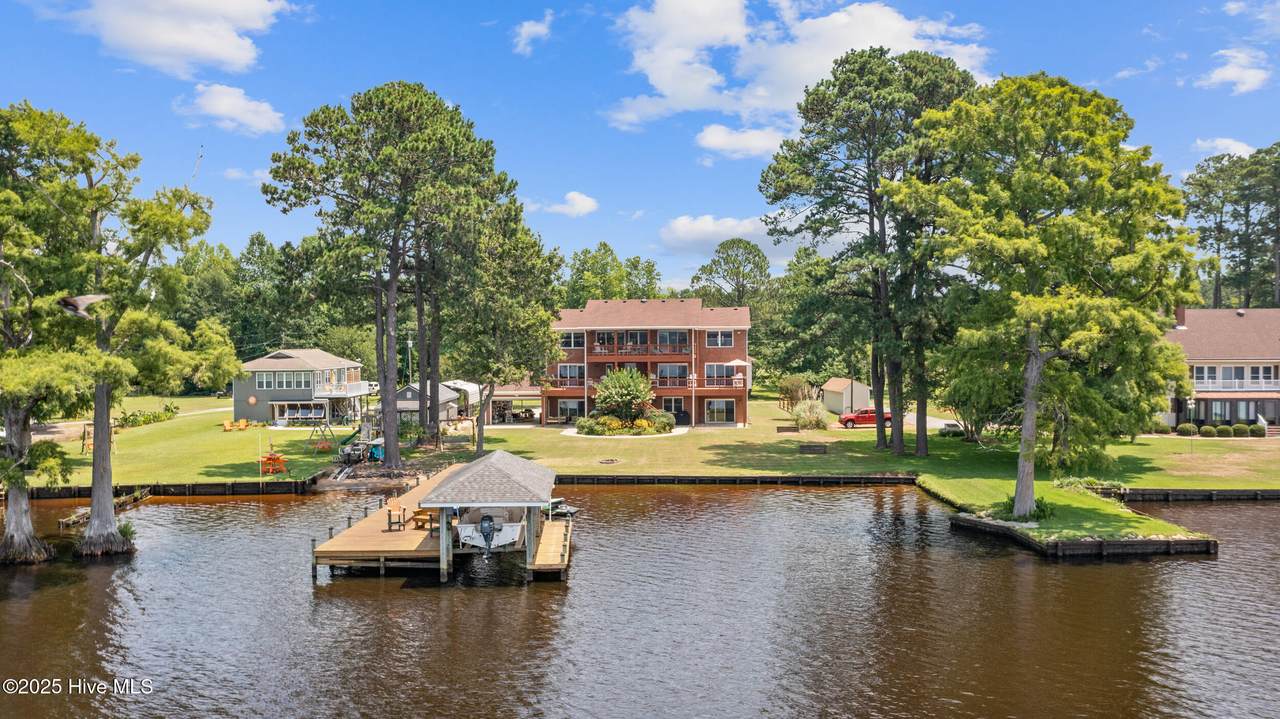 953 Old Ferry Road - Photo 1