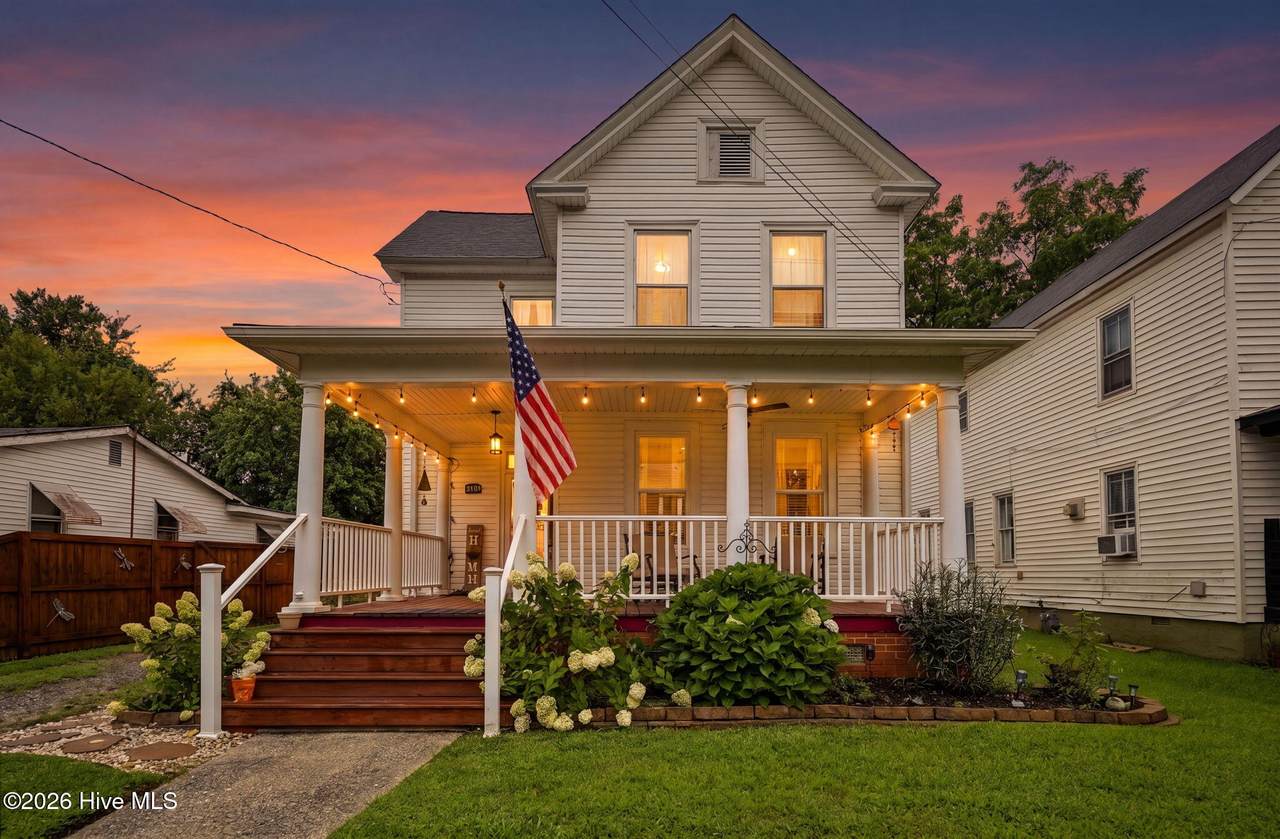 409 Cedar Street - Photo 1