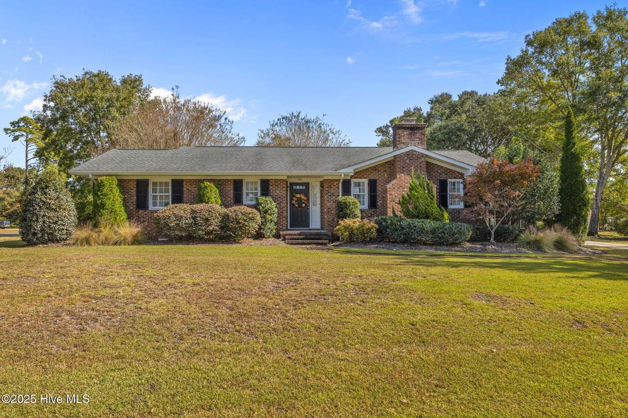 105 Sandpiper Drive - Photo 1