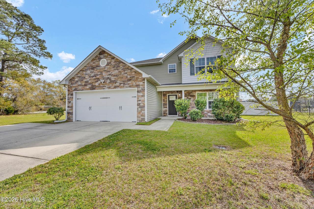 246 Fort Charles Drive - Photo 1