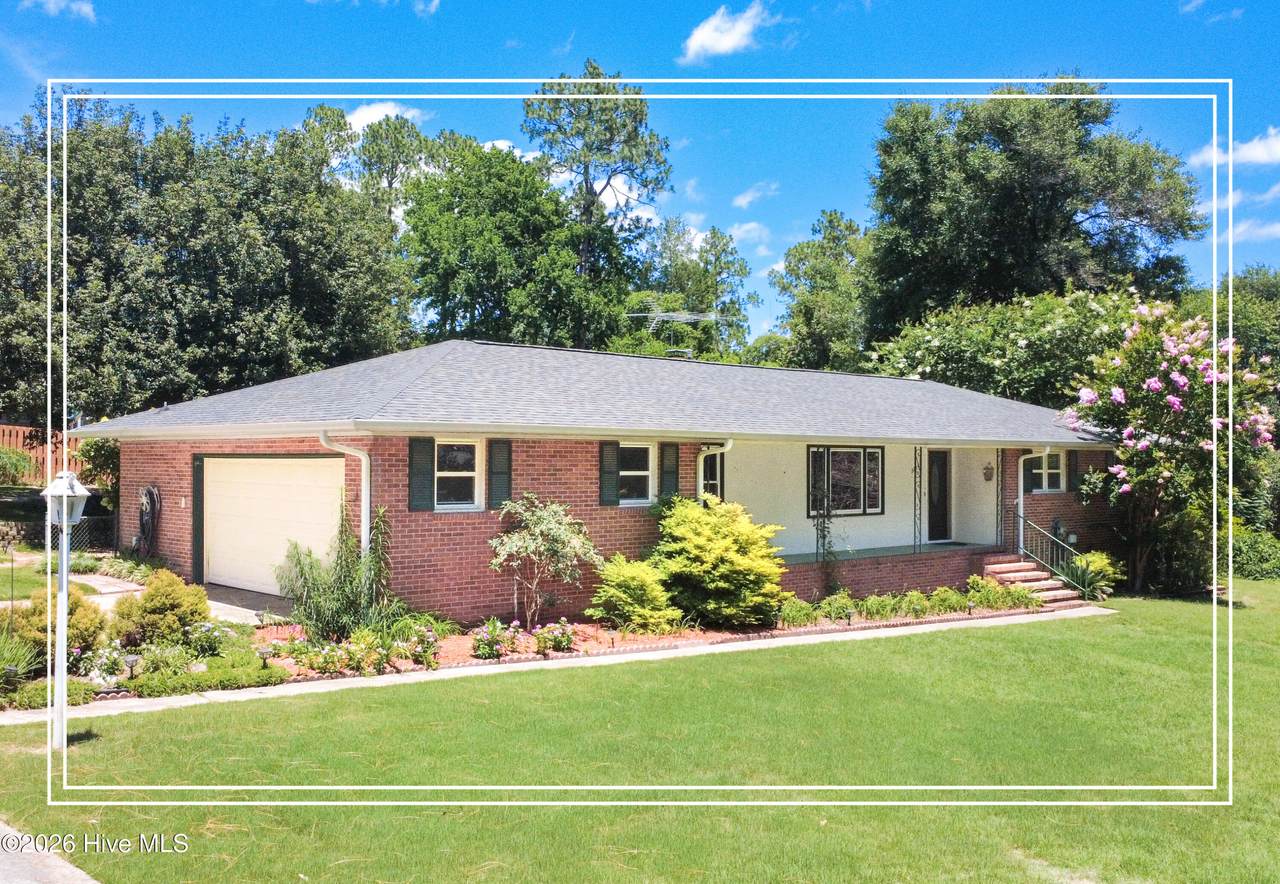 3215 Colonial Drive - Photo 1