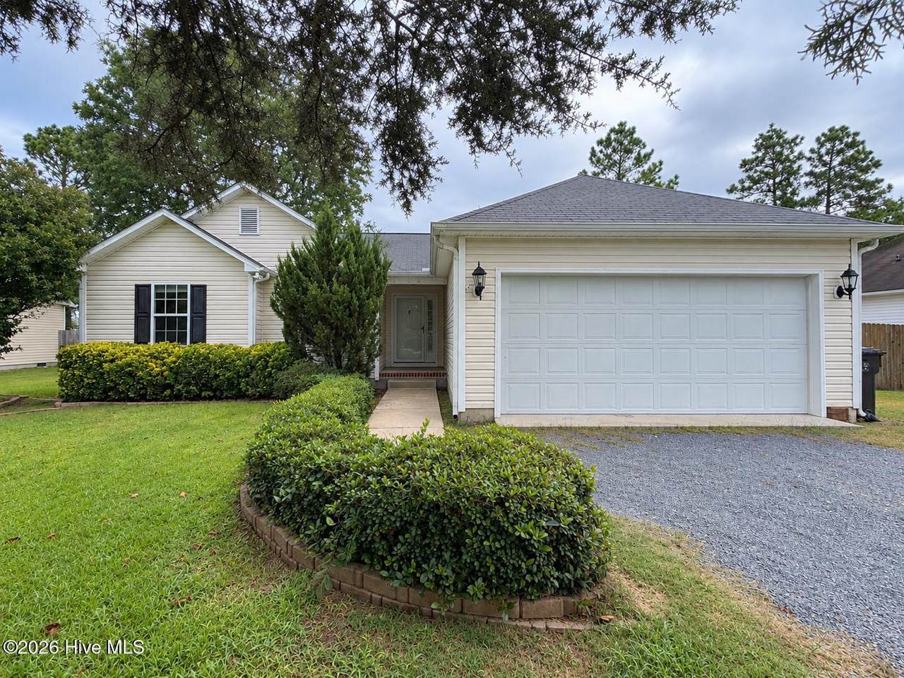 225 Woodgreen Lane - Photo 1
