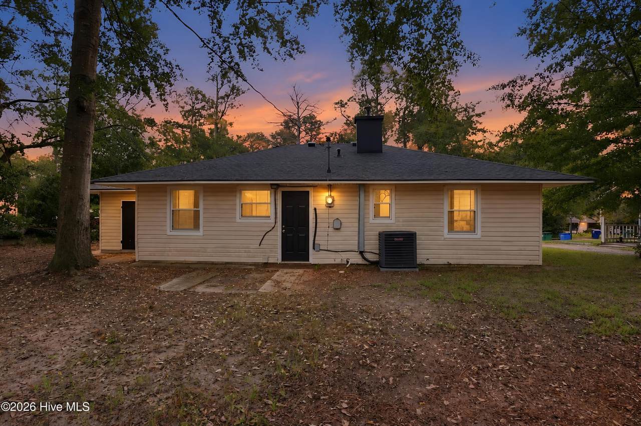792 Sommer Street - Photo 1
