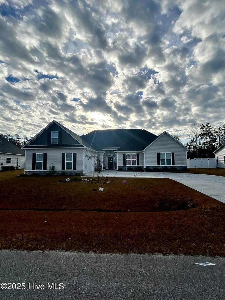 1016 Marlin Boulevard - Photo 1