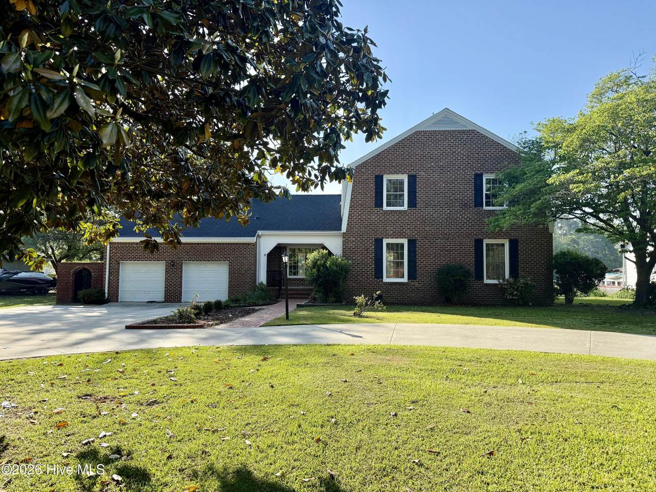 236 Shoreline Drive - Photo 1