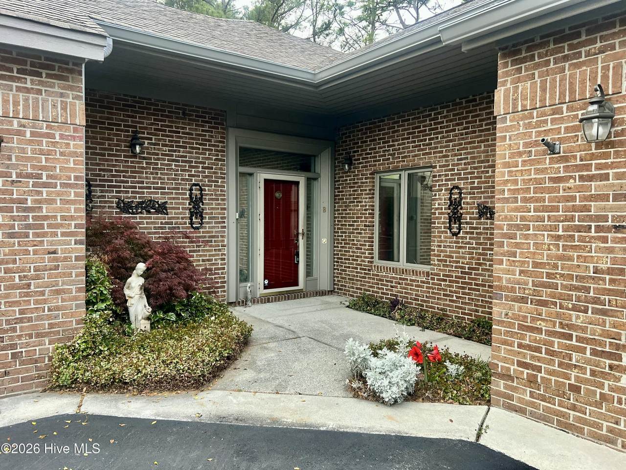 3701 Reston Court - Photo 1