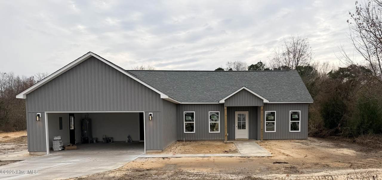 297 Haywood Drive - Photo 1