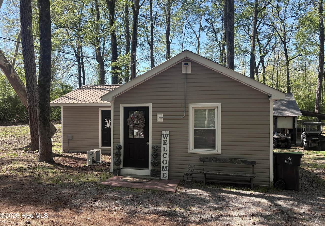 390 Phillips Hill Road - Photo 1