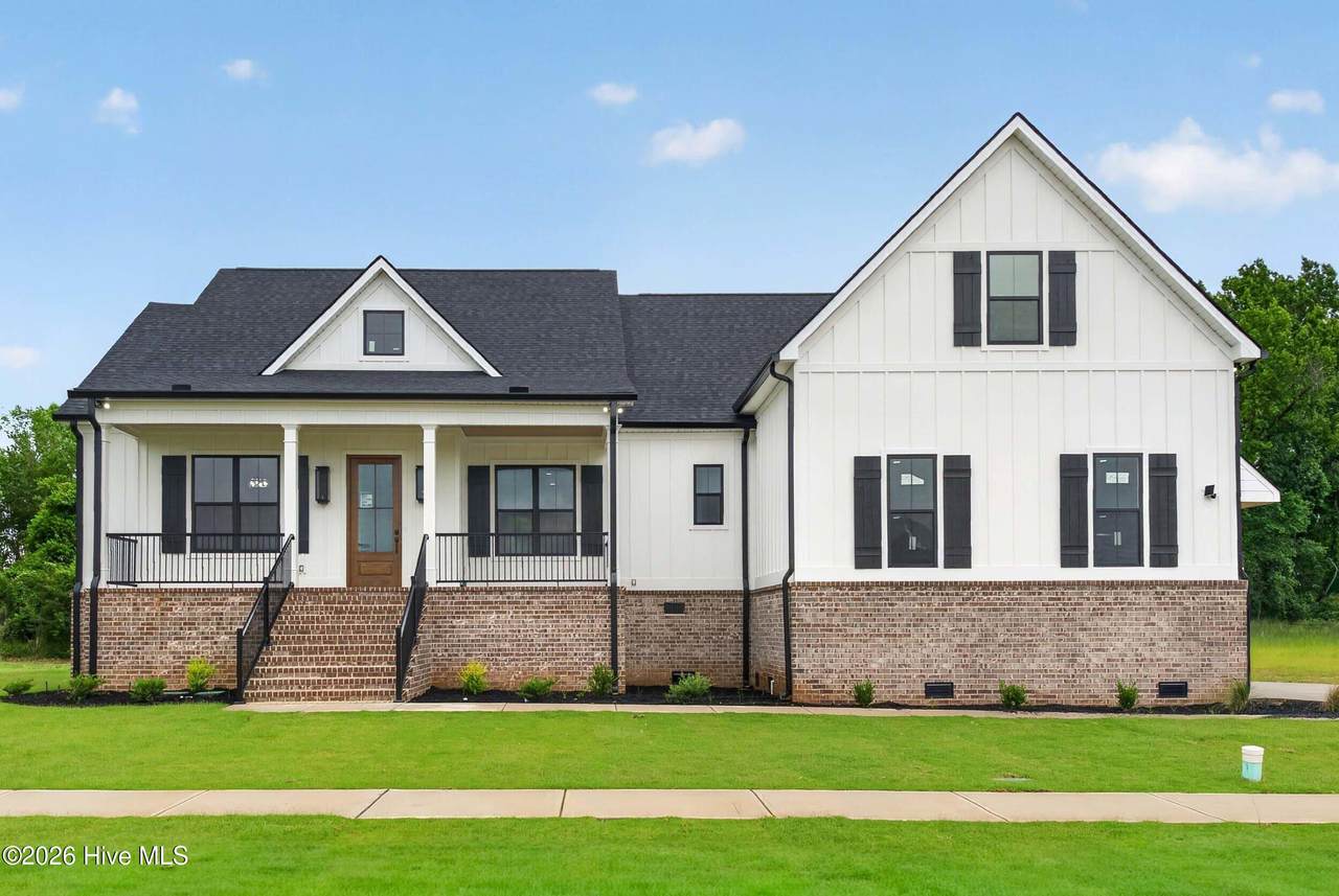 1504 Satilla Place - Photo 1