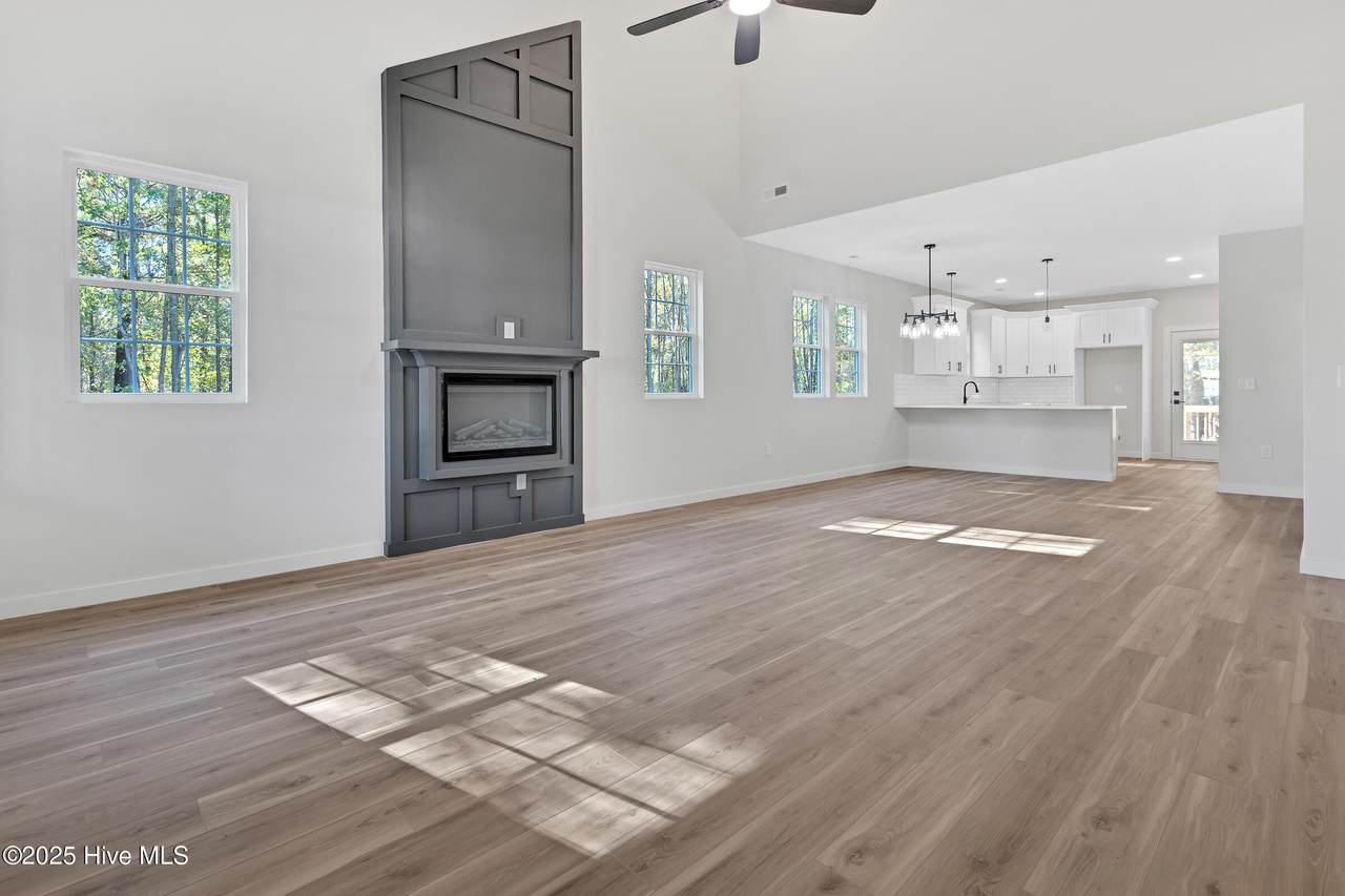 116 Clancy Court - Photo 1