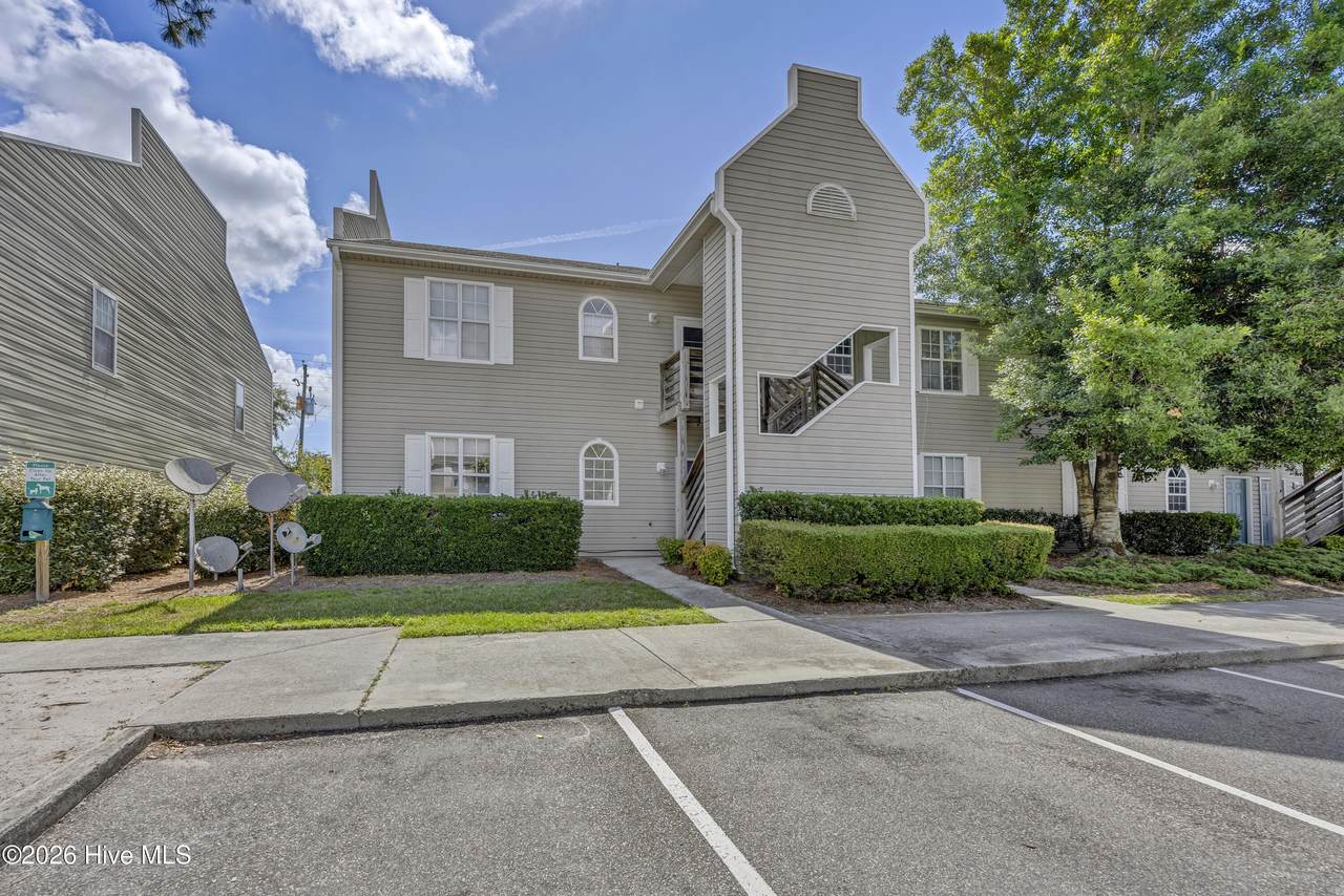 733 Bragg Drive - Photo 1