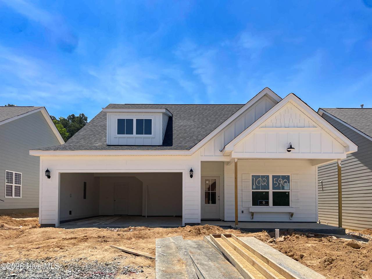 590 Pherson Street - Photo 1