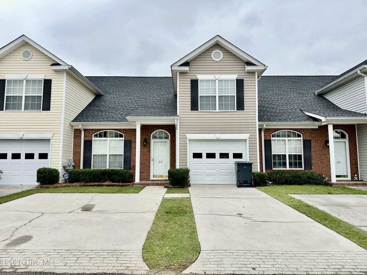 212 Nicklaus Court - Photo 1