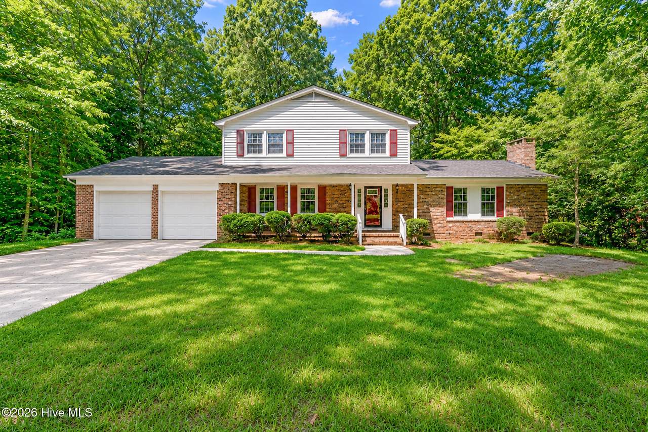 755 Cumberland Circle - Photo 1