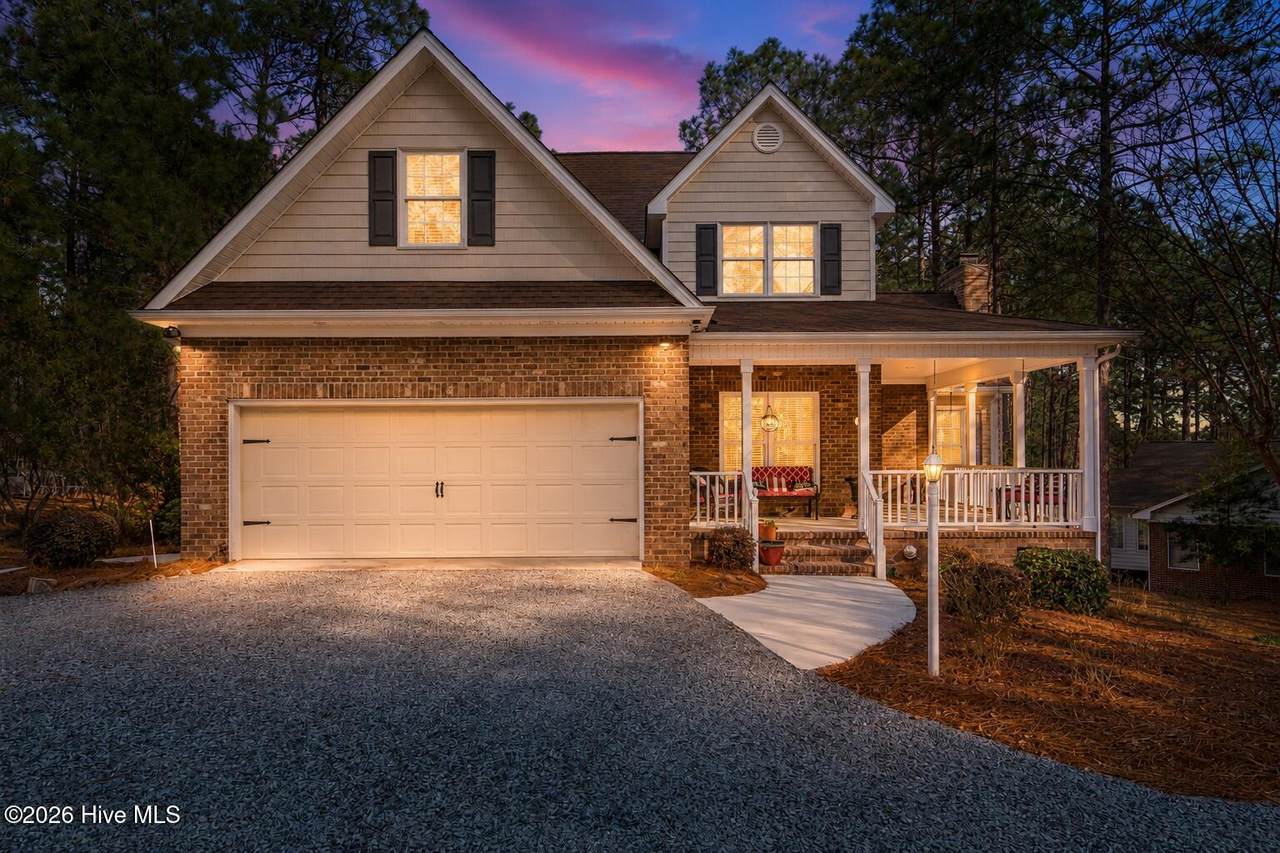 176 Simmons Drive - Photo 1