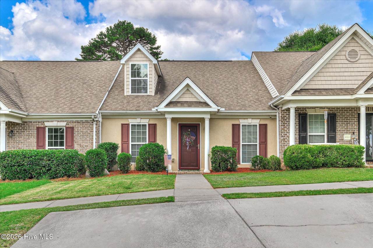 111 Orchard Way - Photo 1