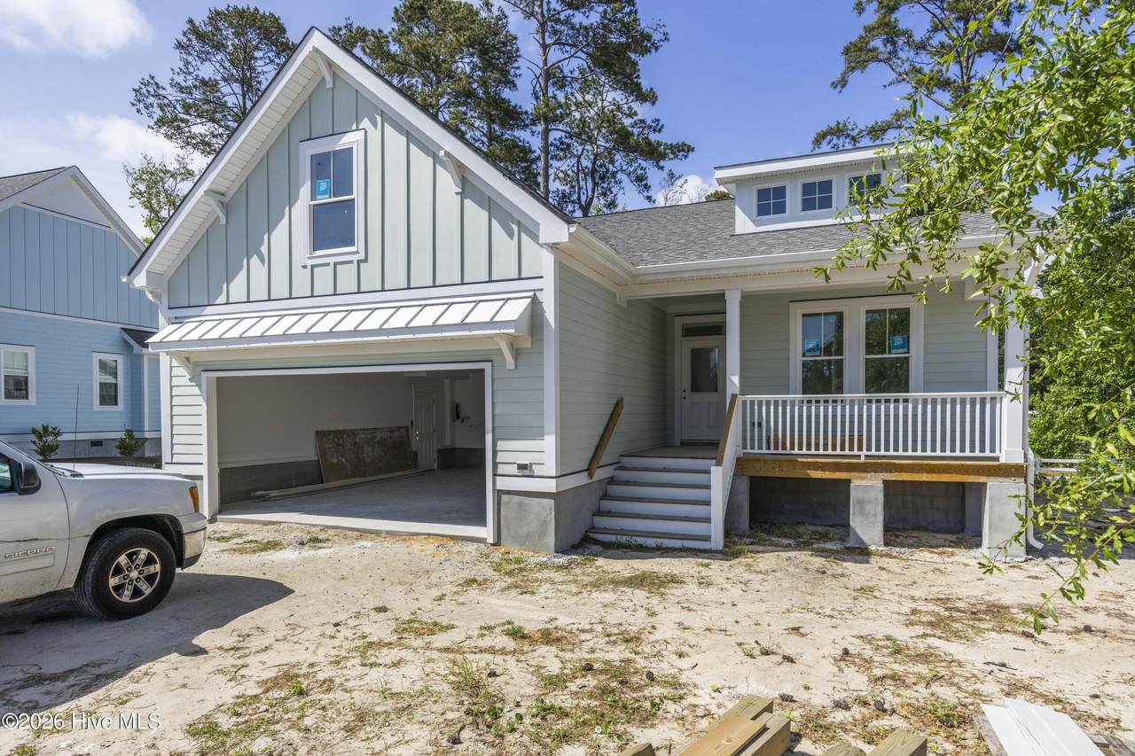 418 Raven Glen Drive - Photo 1