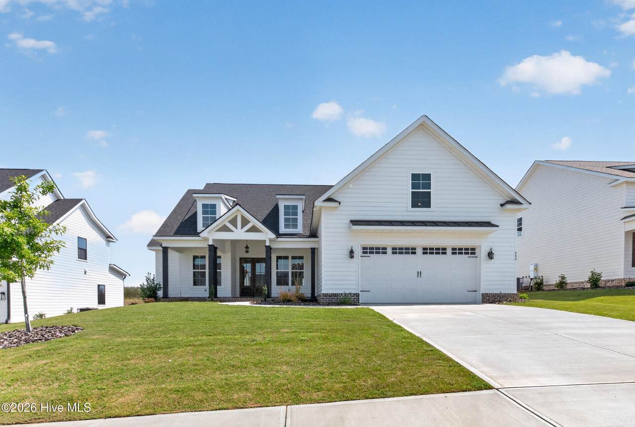 442 Woodlawn St. - Photo 1