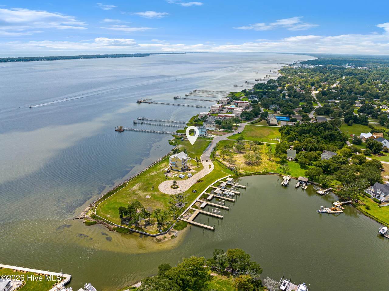 https://bt-photos.global.ssl.fastly.net/ncreg/1280_boomver_2_ef231bf4470bcf0c4ec1edf5a597bac6-2.jpg