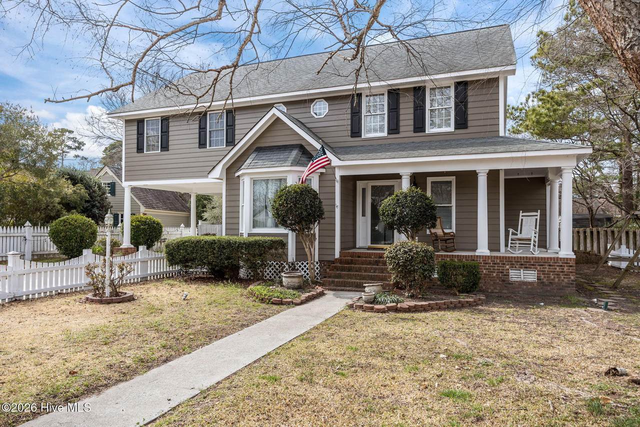 299 Lori Drive - Photo 1