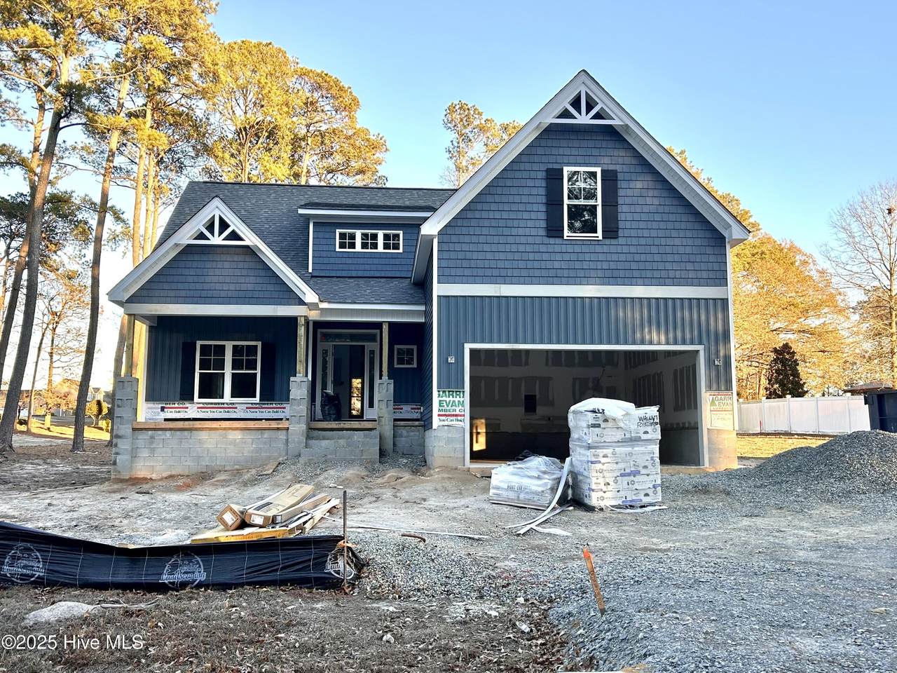 115 Brisbayne Circle - Photo 1