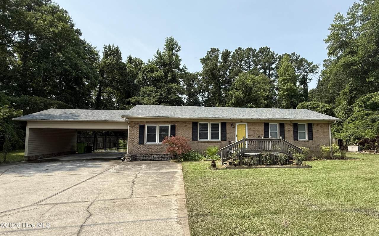 707 Clermont Road - Photo 1