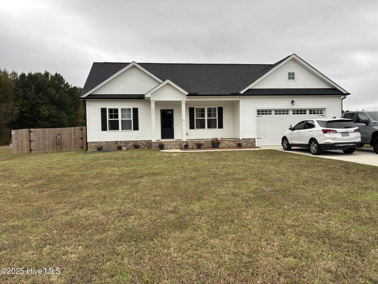 5337 Lloyd Road - Photo 1