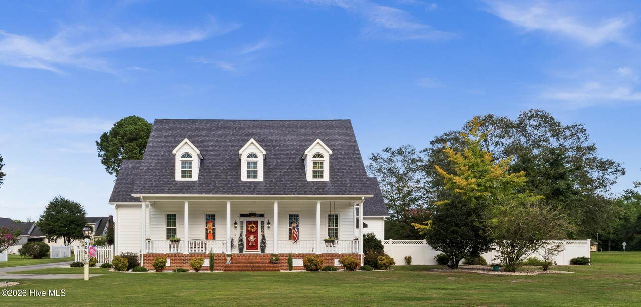 305 Fox Ridge Road - Photo 1