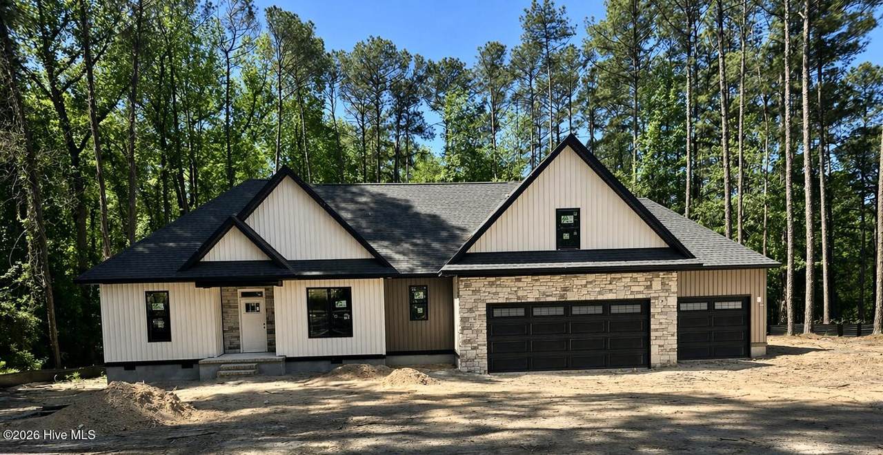 40 Shamrock Drive - Photo 1