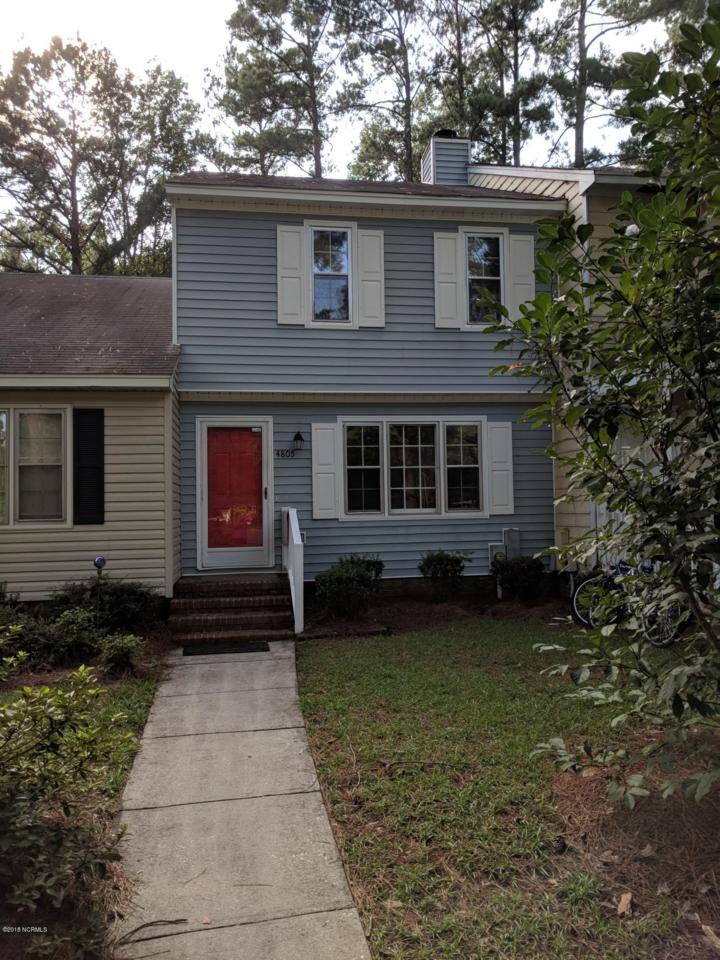 4805 Pinedale Boulevard - Photo 1
