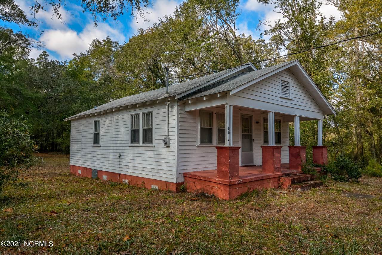 6814 Carolina Beach Road - Photo 1