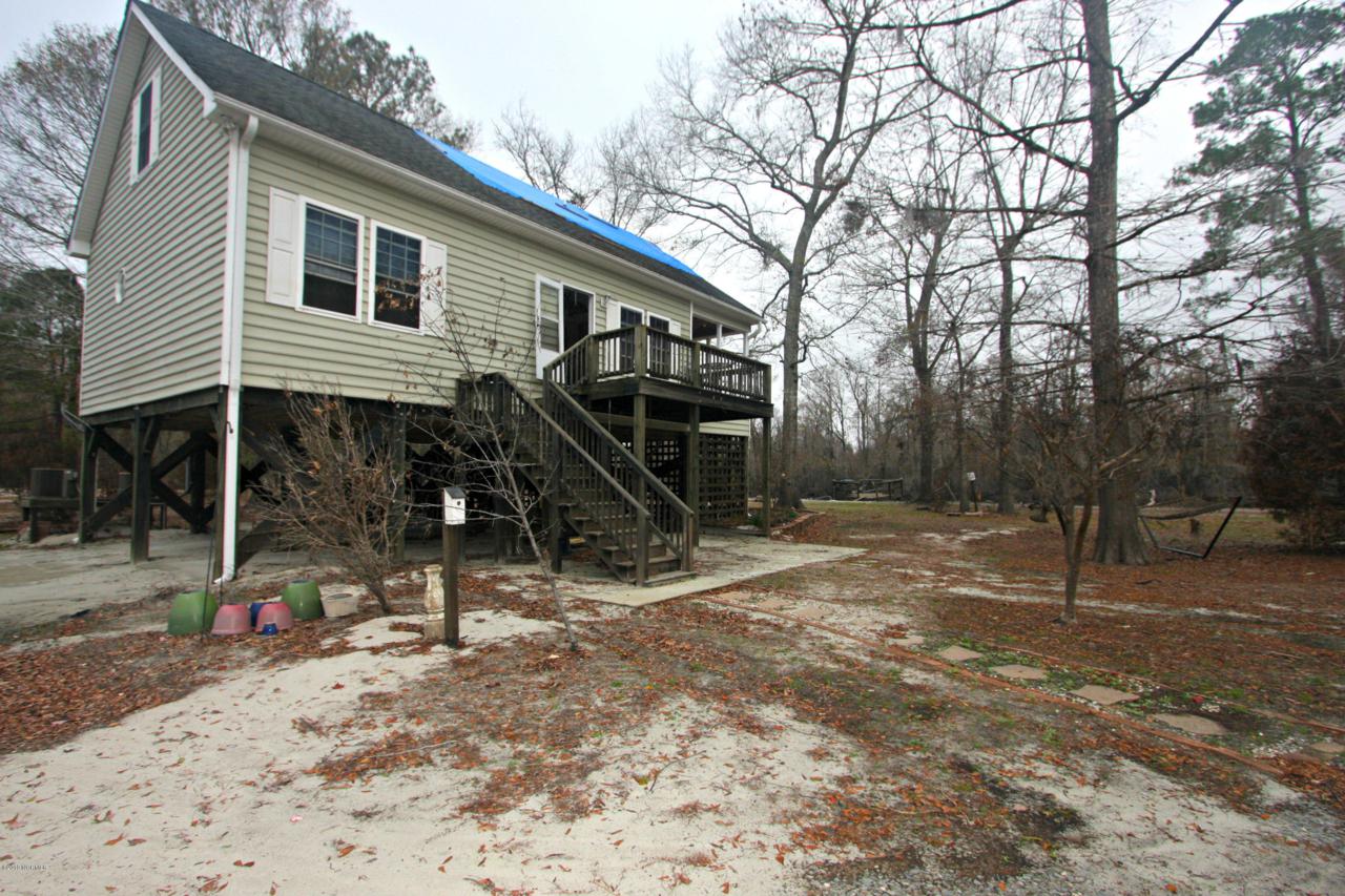 995 Holly Shelter Estate Road - Photo 1