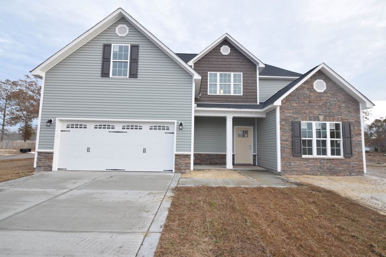 104 Sparrow Drive - Photo 1