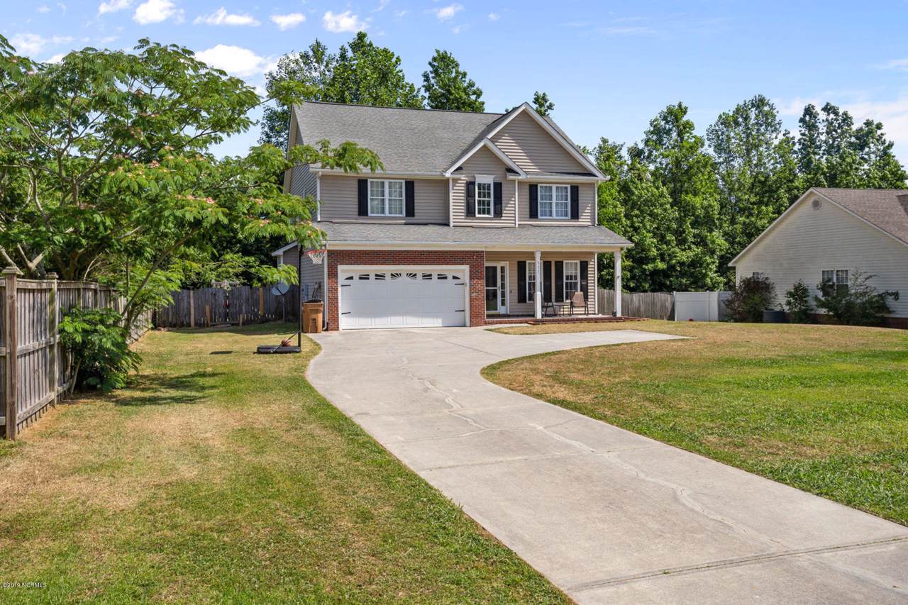 111 Orkney Drive - Photo 1