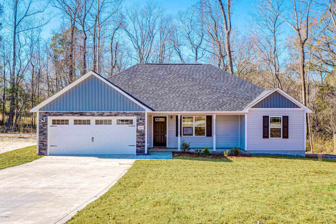 209 Gillcrest Court - Photo 1
