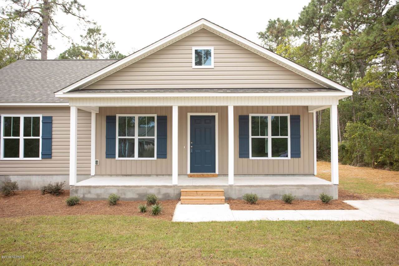 296 Topsail Plantation Drive - Photo 1