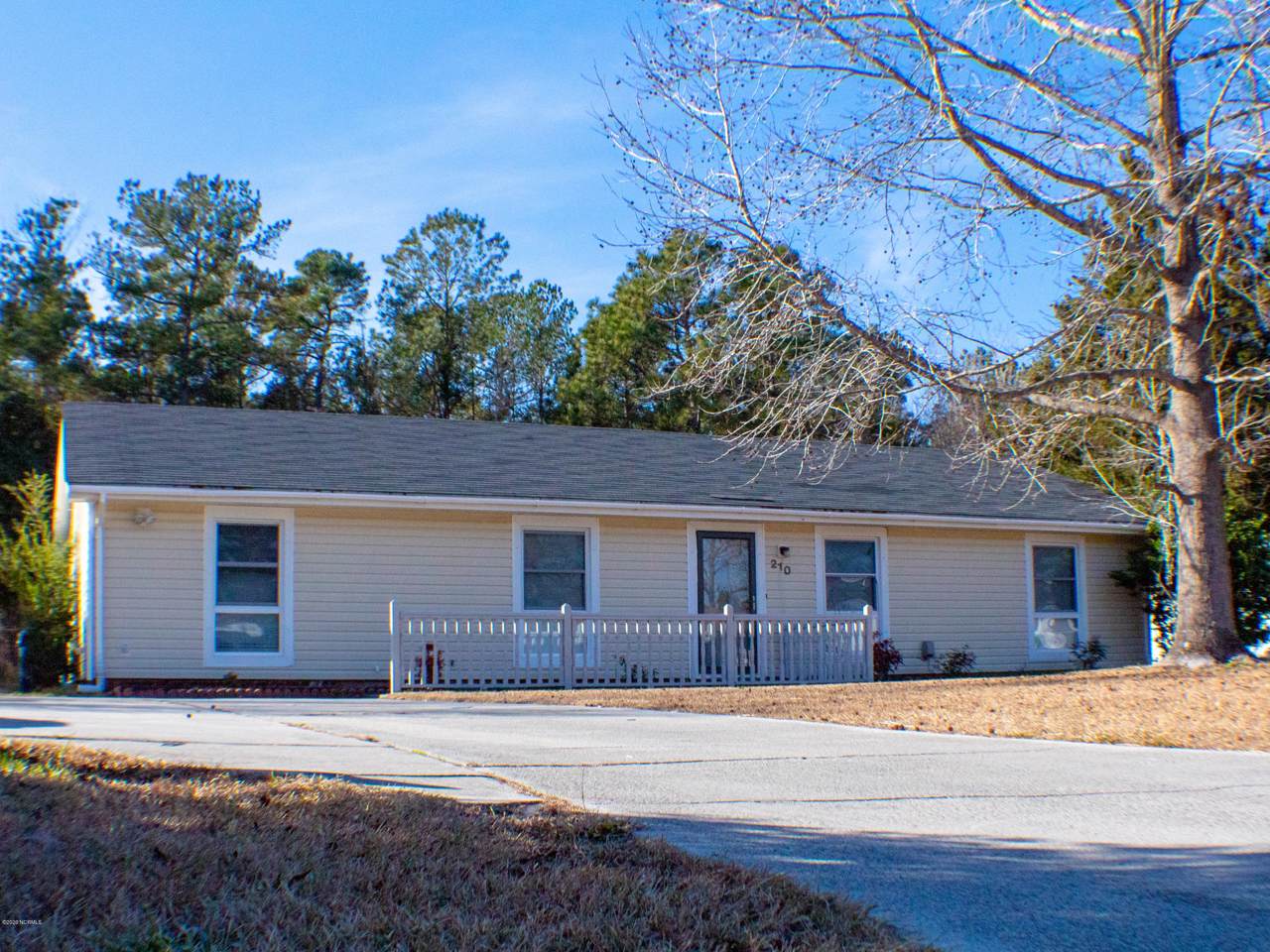 210 Poplar Road - Photo 1 210 Poplar Road - Photo 1
