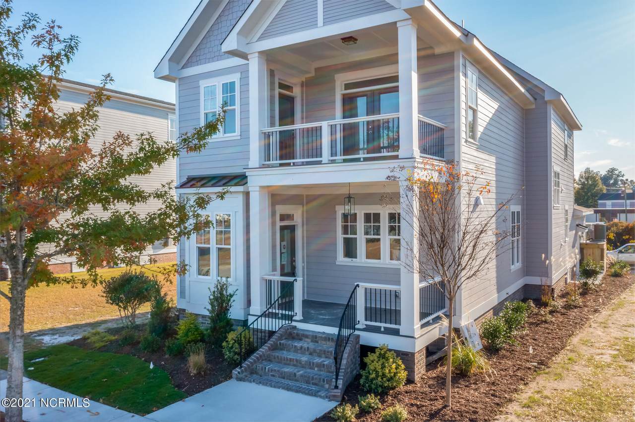811 Front Street - Photo 1